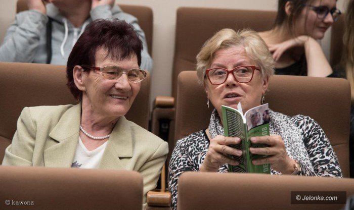 czytanie-ksiazek-jest-ich-pasja-foto-68395