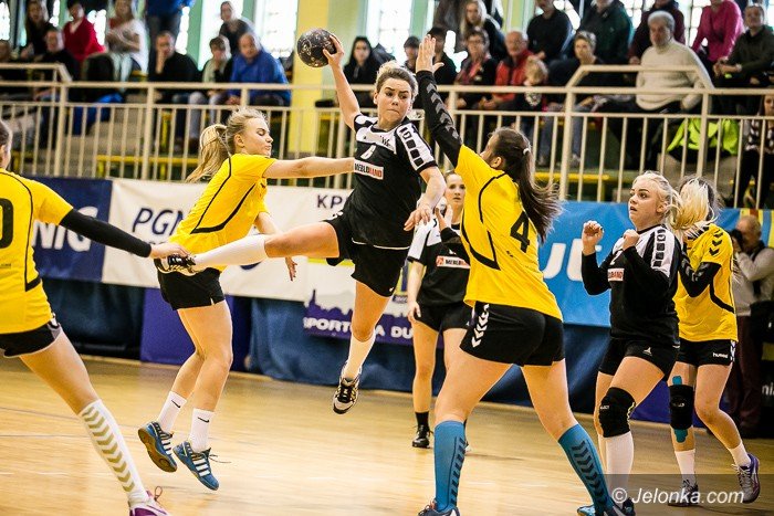 tylko-cud-moze-dac-im-awans-foto-68406