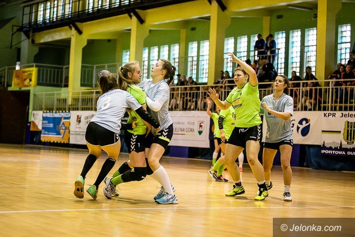 tylko-cud-moze-dac-im-awans-foto-68406