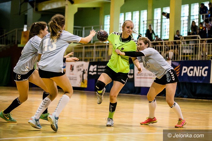 tylko-cud-moze-dac-im-awans-foto-68406