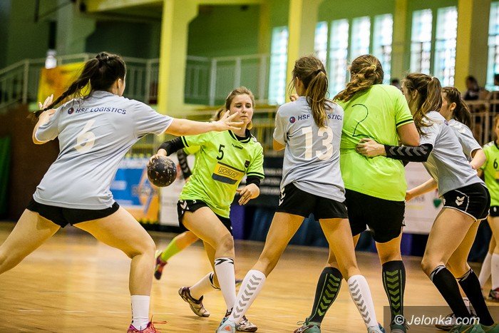 tylko-cud-moze-dac-im-awans-foto-68406