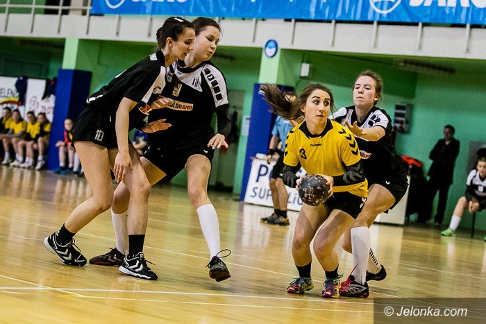 tylko-cud-moze-dac-im-awans-foto-68406
