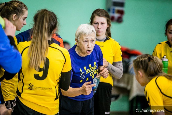 tylko-cud-moze-dac-im-awans-foto-68406