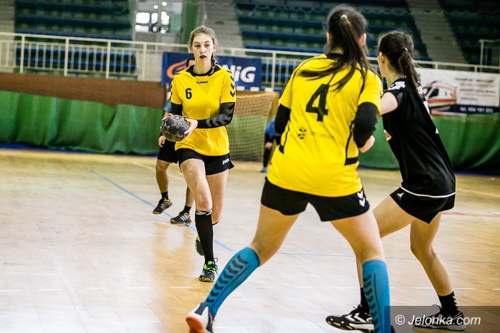 tylko-cud-moze-dac-im-awans-foto-68406