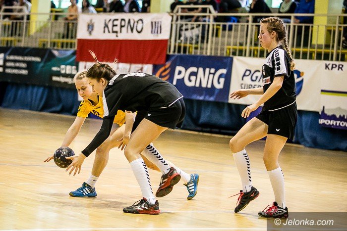 tylko-cud-moze-dac-im-awans-foto-68406