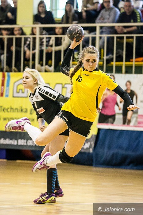 tylko-cud-moze-dac-im-awans-foto-68406