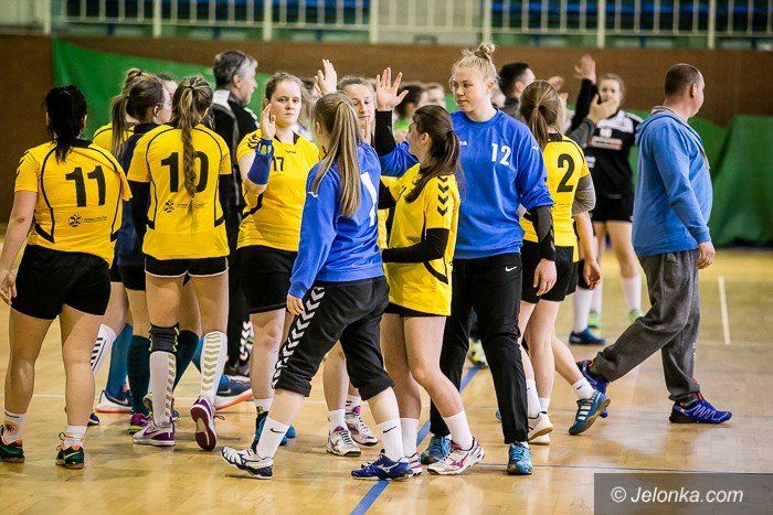 tylko-cud-moze-dac-im-awans-foto-68406