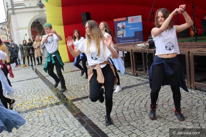 szkoy-srednie-opanoway-rynek-foto-68471