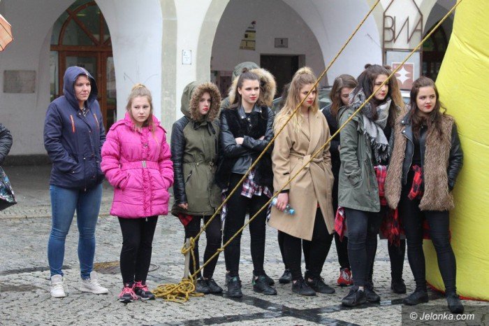 szkoy-srednie-opanoway-rynek-foto-68471