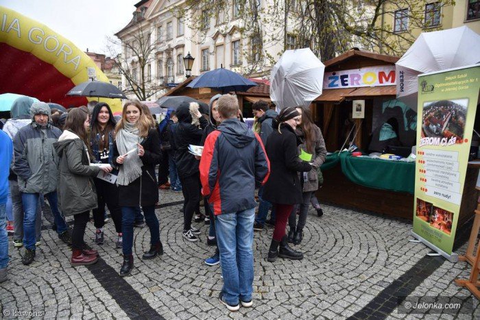 szkoy-srednie-opanoway-rynek-foto-68471