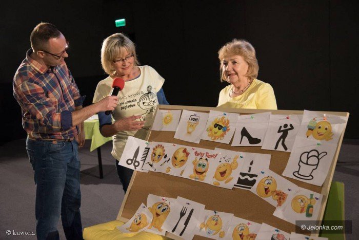 kino-kobiet-wiele-sie-dziao-foto-68474