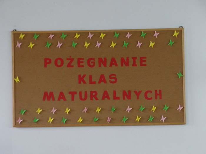 ostatni-dzwonek-zabrzmia-w-handlowce-foto-68524