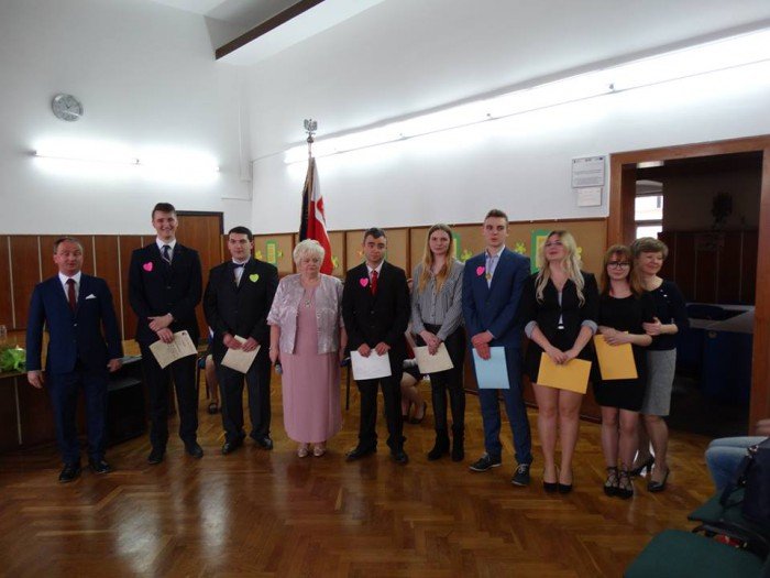 ostatni-dzwonek-zabrzmia-w-handlowce-foto-68524
