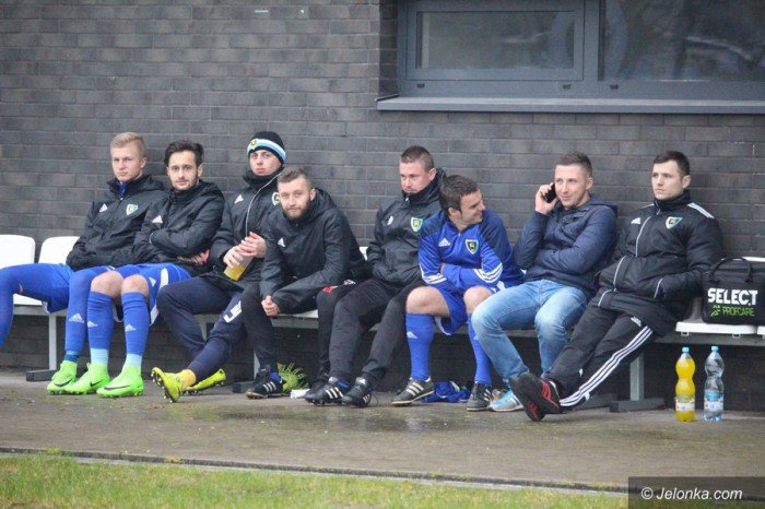 derby-dla-karkonoszy-pierwsze-zwyciestwo-foto-68537