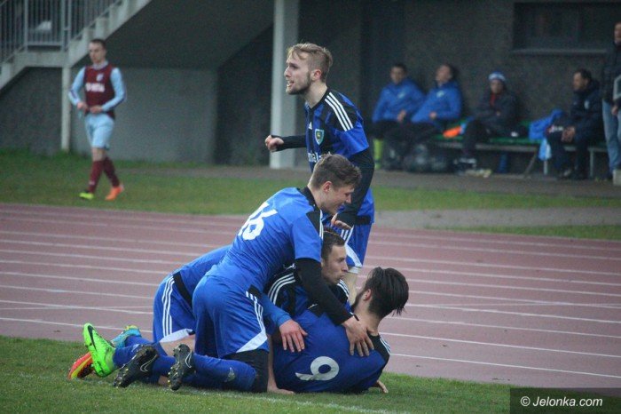 derby-dla-karkonoszy-pierwsze-zwyciestwo-foto-68537