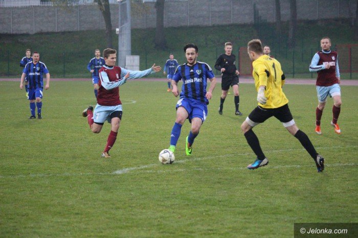 derby-dla-karkonoszy-pierwsze-zwyciestwo-foto-68537