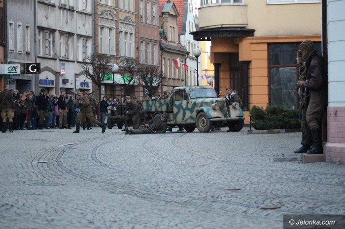 rekonstruktorzy-przemierzali-deptakiem-foto-68573