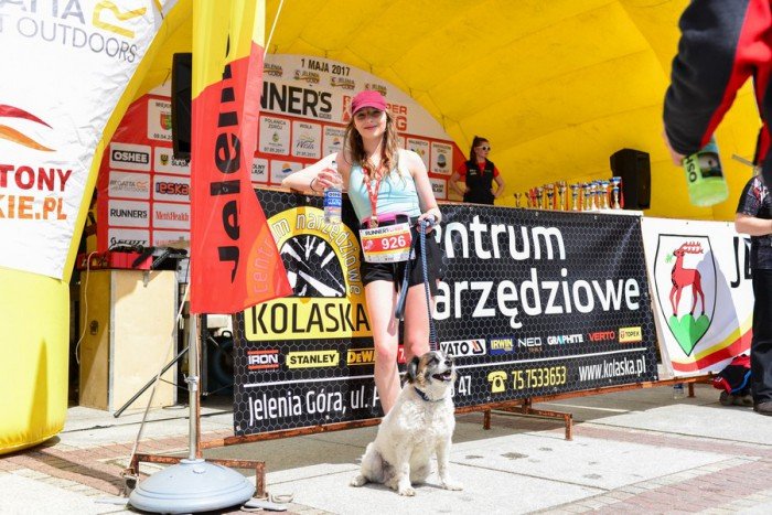 ponad-po-tysiaca-biegaczy-w-cieplicach-foto-68593