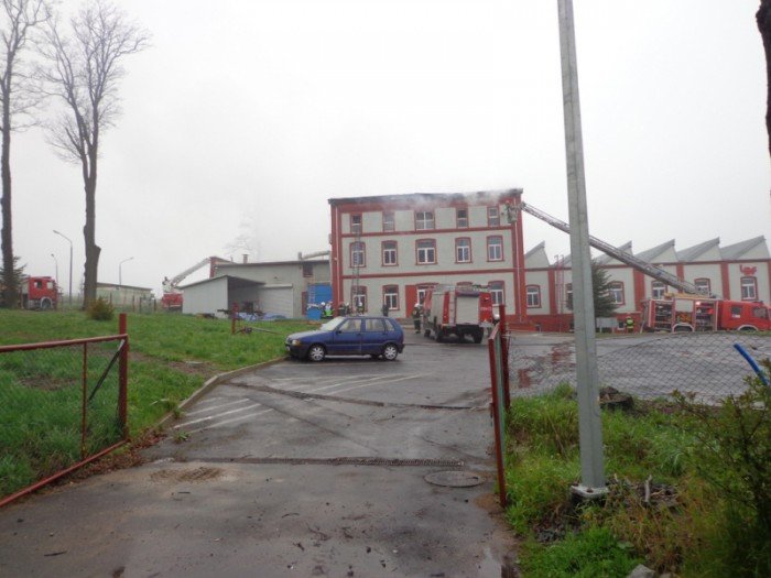 pozar-zakadu-w-starej-kamienicy-foto-68607