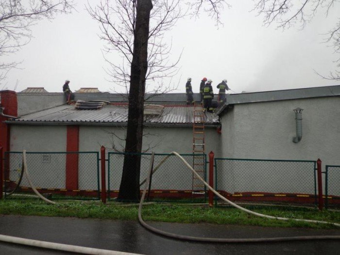 pozar-zakadu-w-starej-kamienicy-foto-68607