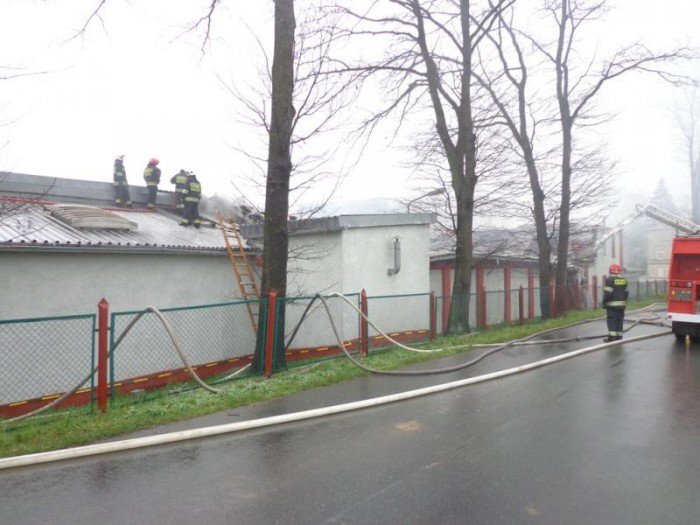 pozar-zakadu-w-starej-kamienicy-foto-68607