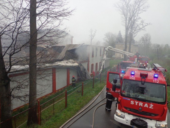 pozar-zakadu-w-starej-kamienicy-foto-68607