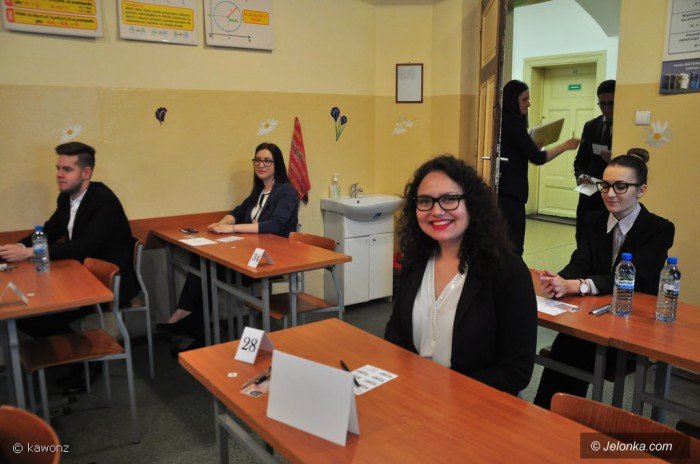 trwaja-matury-dzis-jezyk-obcy-foto-68631
