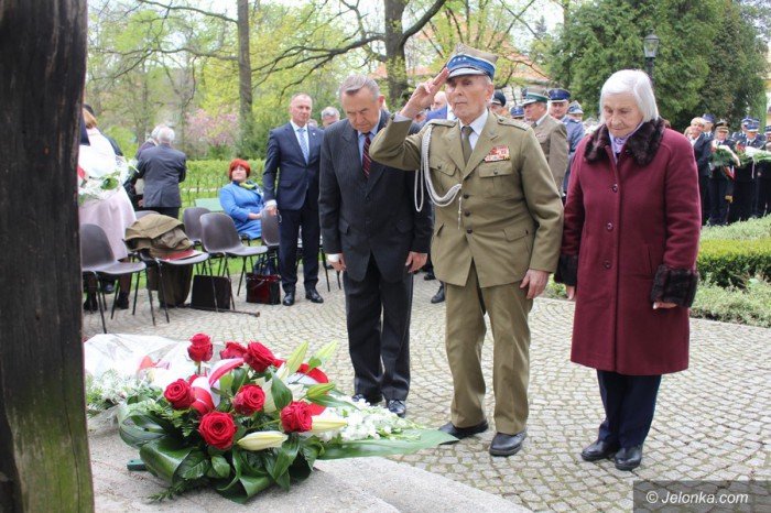 pamieci-ofiar-ii-wojny-swiatowej-foto-68656