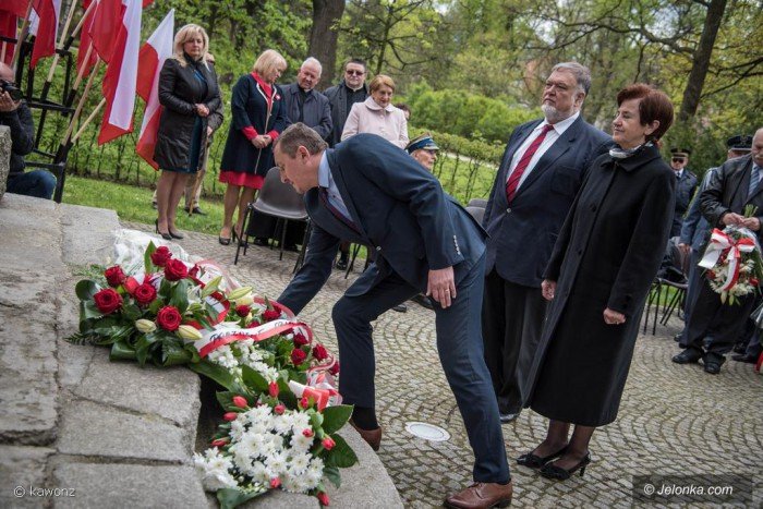 pamieci-ofiar-ii-wojny-swiatowej-foto-68656