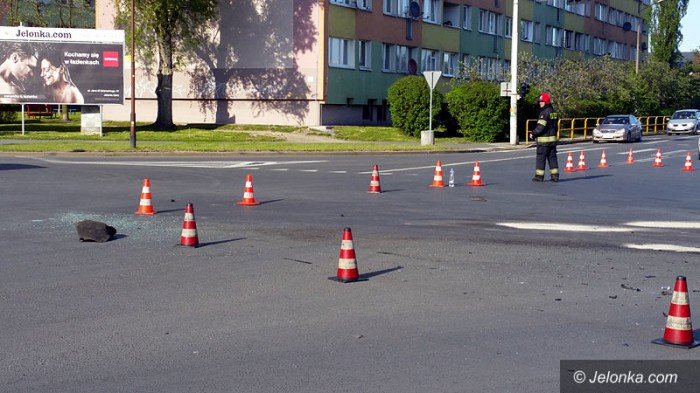 dwie-osoby-w-szpitalu-zderzenie-na-skrzyzowaniu-foto-video-68712