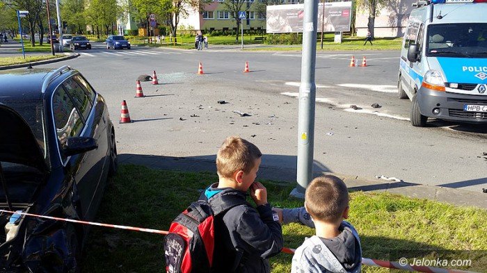 dwie-osoby-w-szpitalu-zderzenie-na-skrzyzowaniu-foto-video-68712