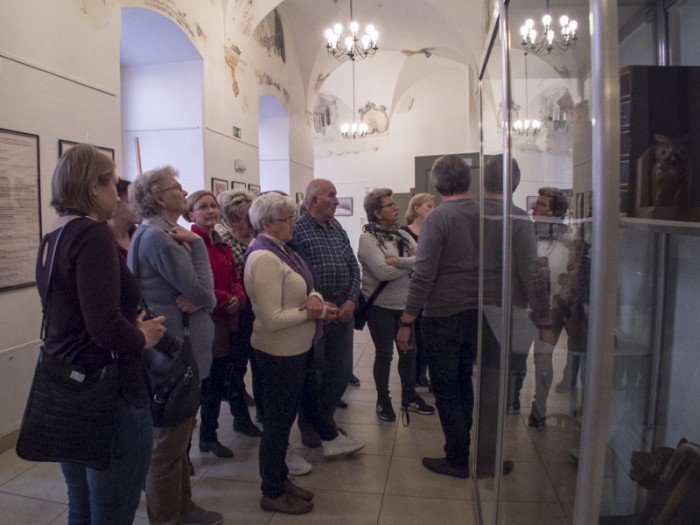 modzi-duchem-w-muzeum-przyrodniczym-foto-68739