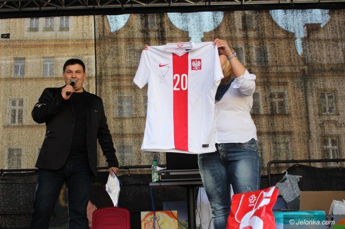 cudowni-ludzie-pomagaja-gosi-foto-68747