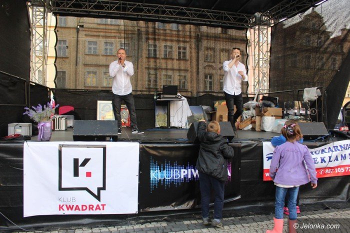 cudowni-ludzie-pomagaja-gosi-foto-68747