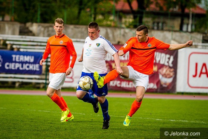 iv-liga-grad-goli-po-burzy-foto-68752