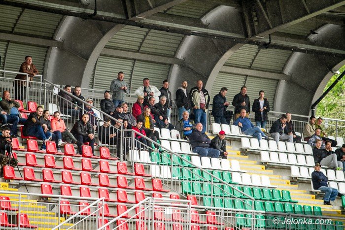 iv-liga-grad-goli-po-burzy-foto-68752