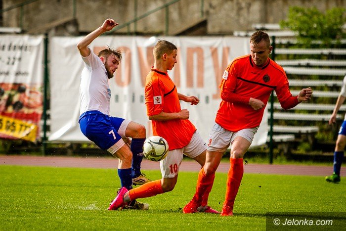 iv-liga-grad-goli-po-burzy-foto-68752