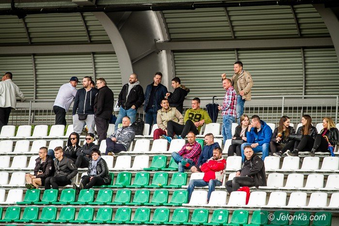 iv-liga-grad-goli-po-burzy-foto-68752