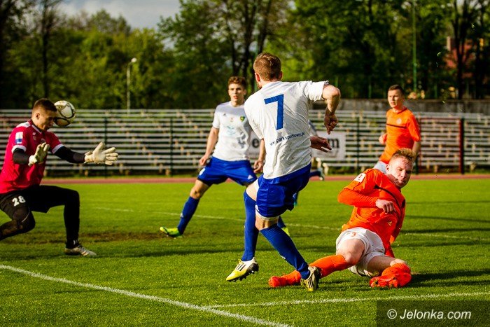 iv-liga-grad-goli-po-burzy-foto-68752