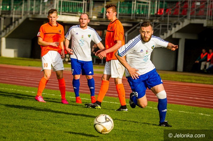 iv-liga-grad-goli-po-burzy-foto-68752