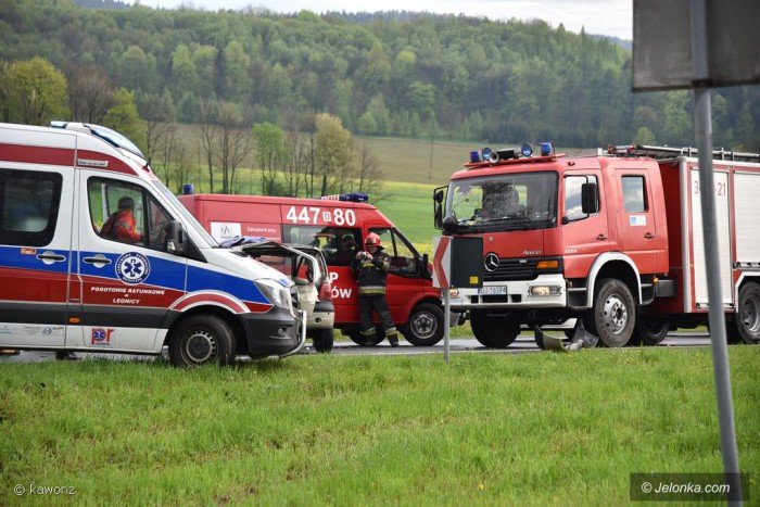 wypadek-na-drodze-krajowej-w-okolicy-mysowa-foto-68753