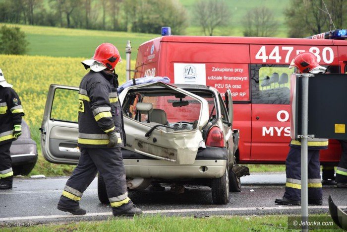 wypadek-na-drodze-krajowej-w-okolicy-mysowa-foto-68753