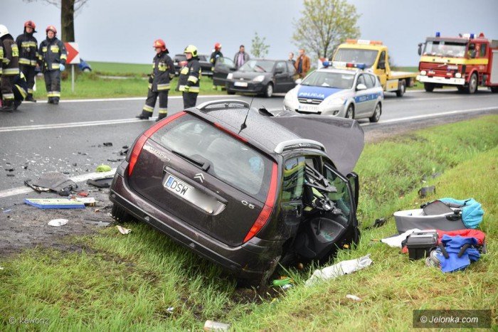 wypadek-na-drodze-krajowej-w-okolicy-mysowa-foto-68753