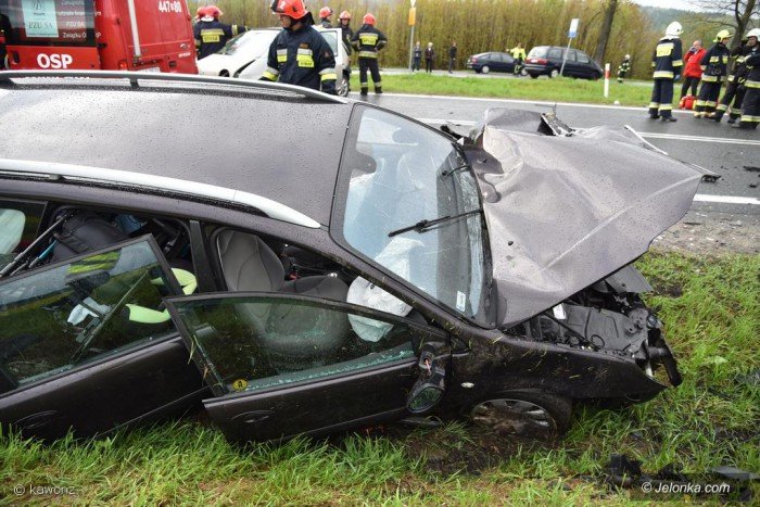 wypadek-na-drodze-krajowej-w-okolicy-mysowa-foto-68753