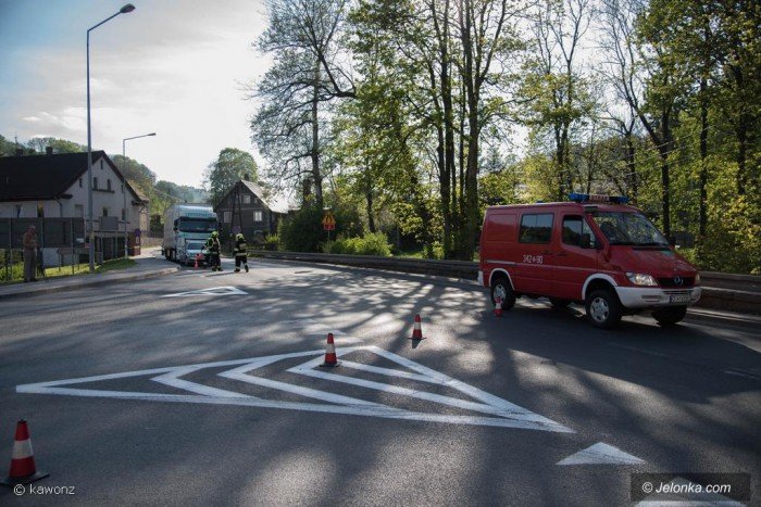 na-drodze-w-kaczorowie-kierowca-zasab-i-zmar-foto-68816