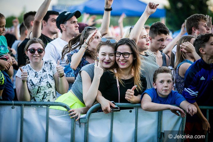 wybrali-miss-i-bawili-sie-z-obuzami-foto-68842