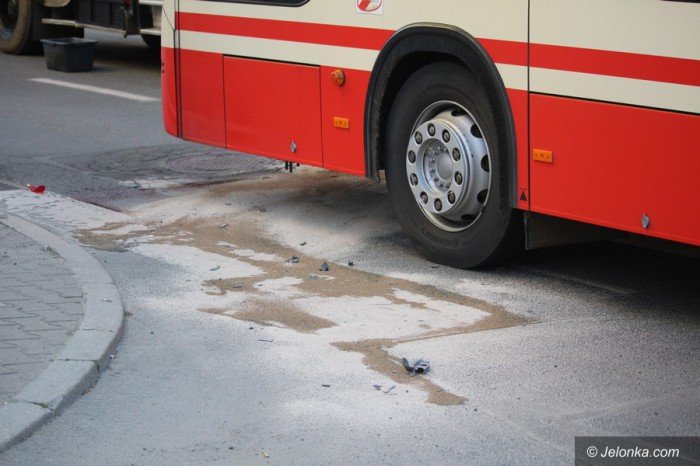 zderzenie-dacii-z-autobusem-mzk-foto-68860