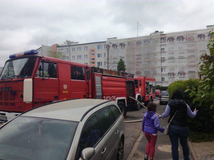groznie-wygladajacy-pozar-na-karowicza-foto-68870