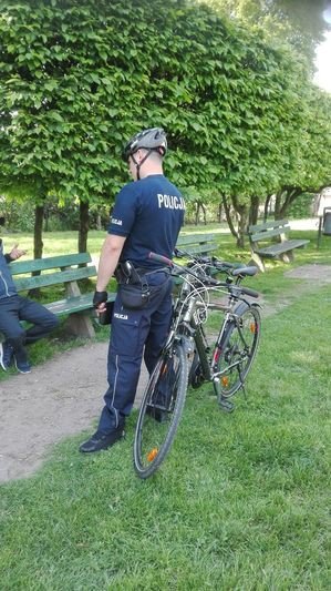 ruszyy-policyjne-patrole-rowerowe-foto-68882