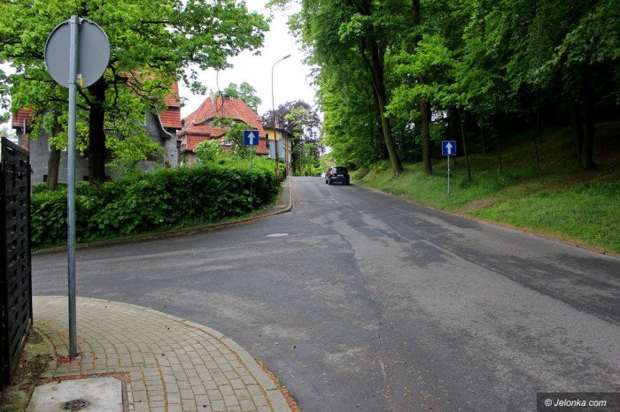 zamieszanie-z-organizacja-ruchu-na-chemonskiego-foto-68931